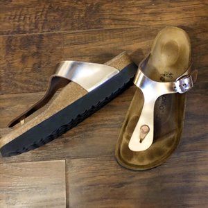 Rose Gold Birkenstock Papillio Gizeh Platform 40